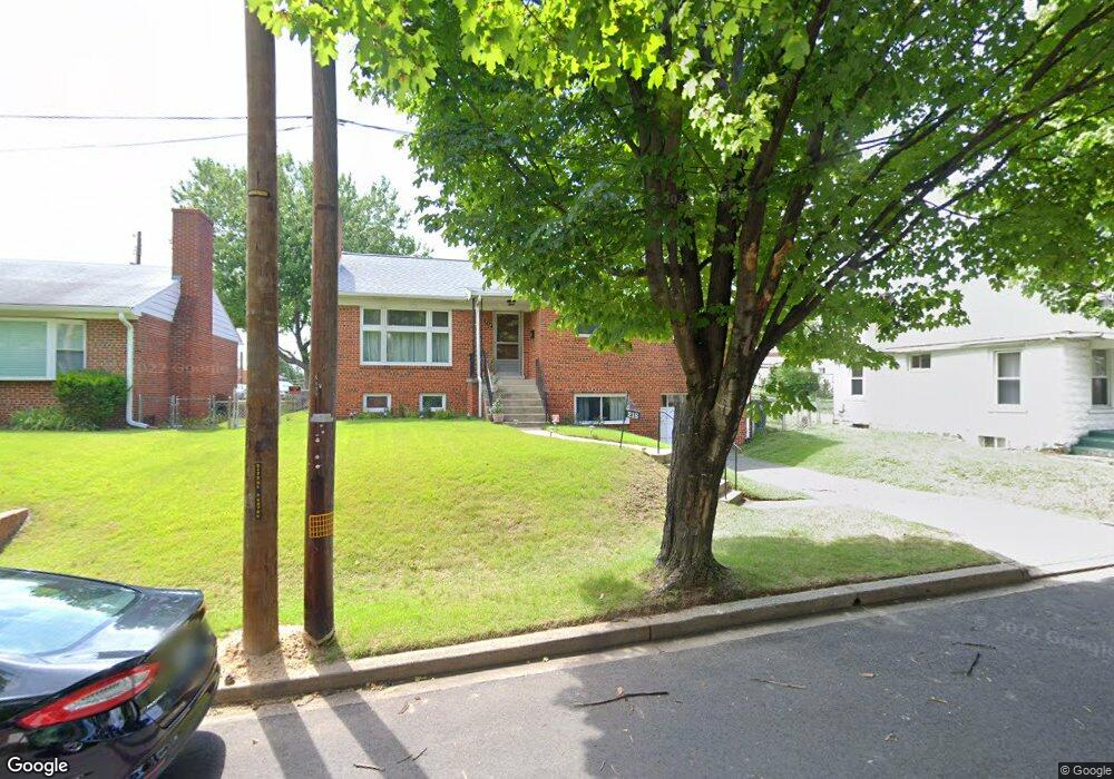 218 46th St NE, Washington, DC 20019 - photo 1