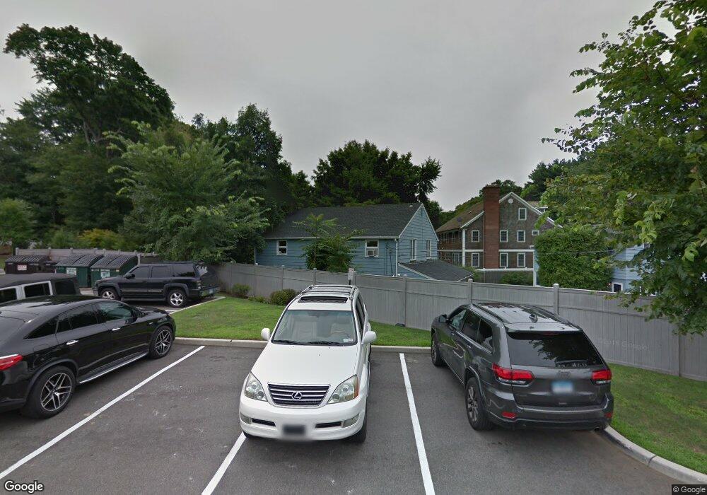 19 Compo Rd S unit 2, Westport, CT 06880 - photo 1