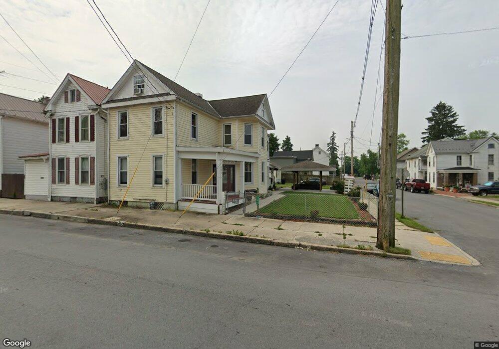 302 E Catherine St, Chambersburg, PA 17201 - photo 1