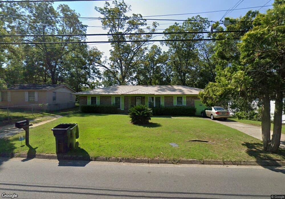 970 E Burdeshaw St, Dothan, AL 36303 - photo 1