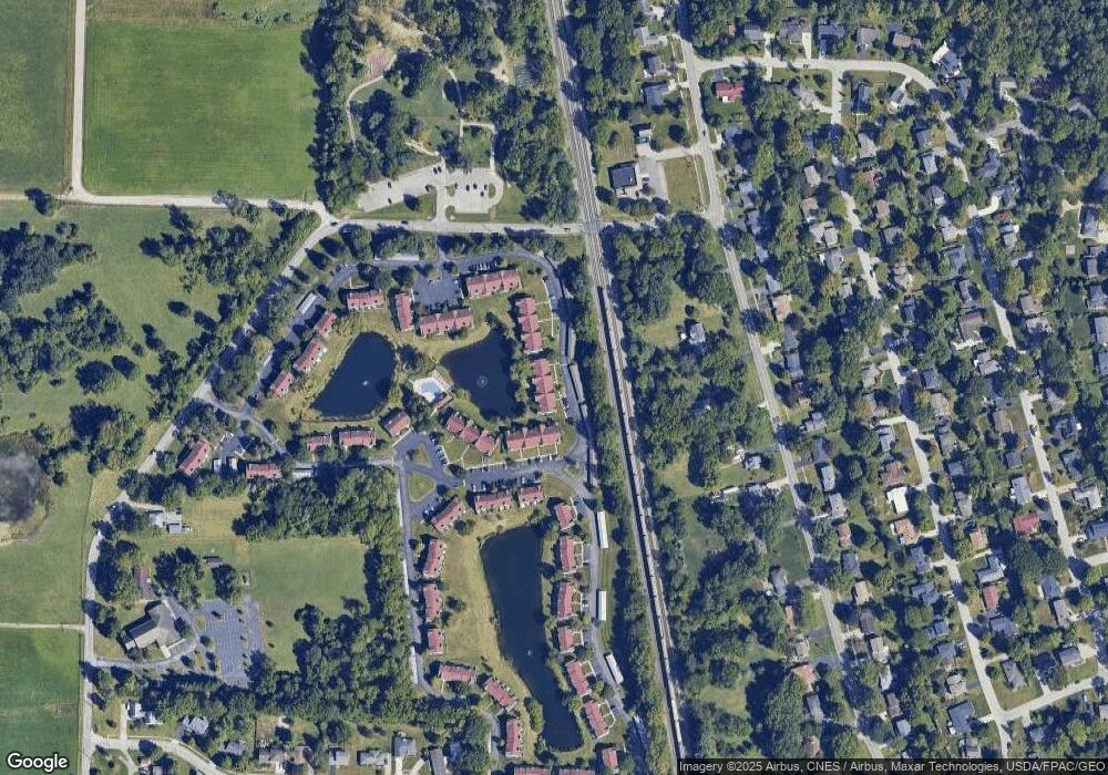 6025 Shadow Lake Cir, Columbus, OH 43235 - photo 1