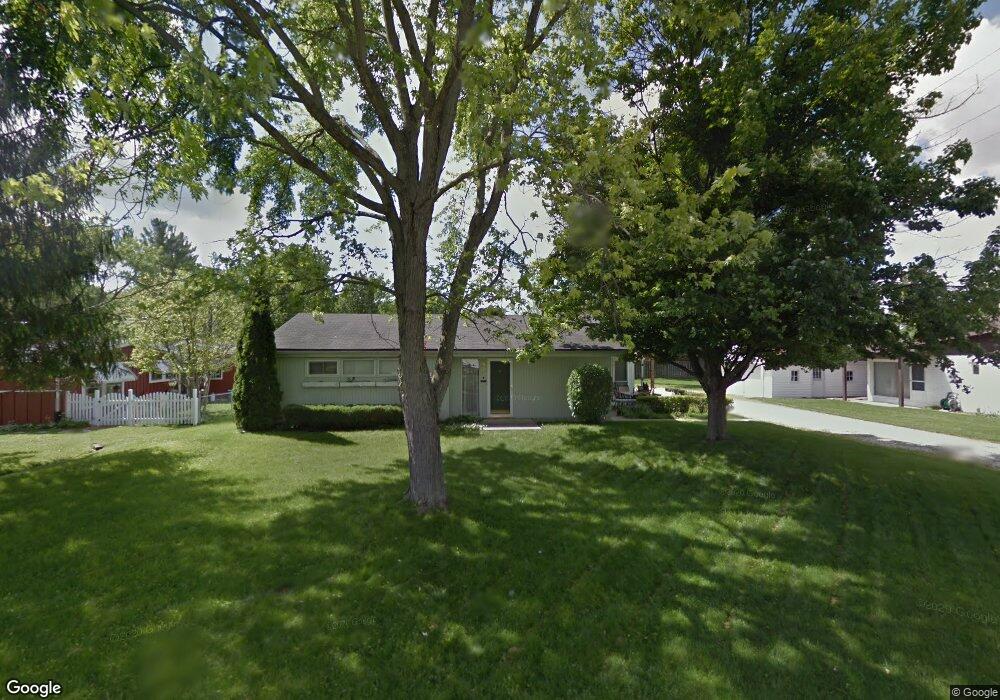 921 Raymond St, Plainfield, IN 46168 - photo 1