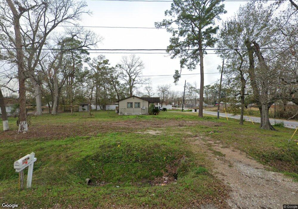 7119 Carver Rd, Houston, TX 77088 - photo 1