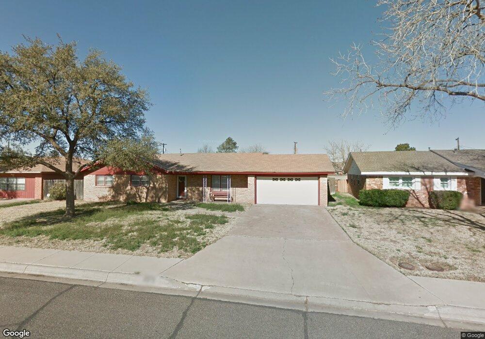 710 W Spruce Ave, Midland, TX 79705 - photo 1