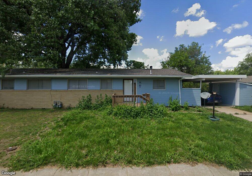 1414 SW Clearview Ln, Topeka, KS 66619 - photo 1
