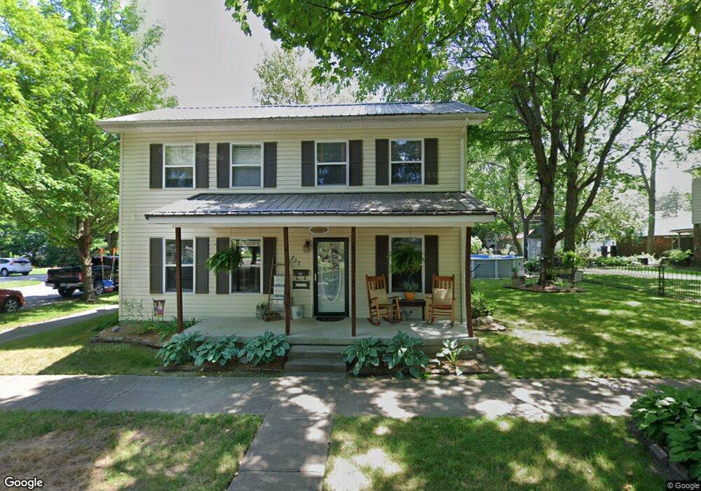 722 Washington St, Covington, IN 47932 - photo 1