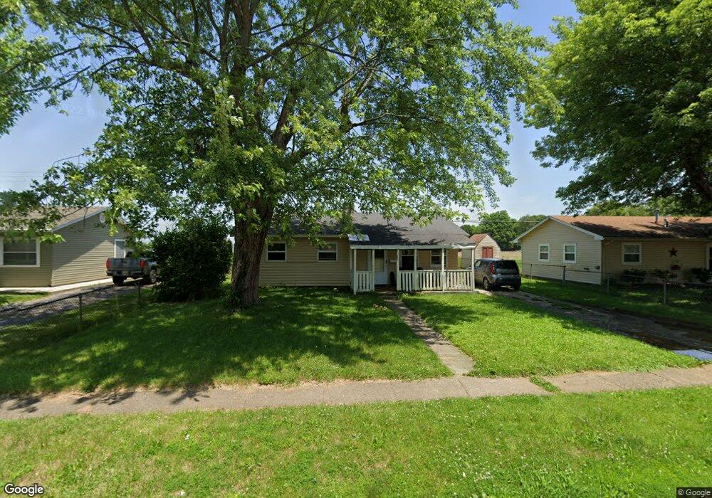 972 Emmett Dr, Xenia, OH 45385 - photo 1