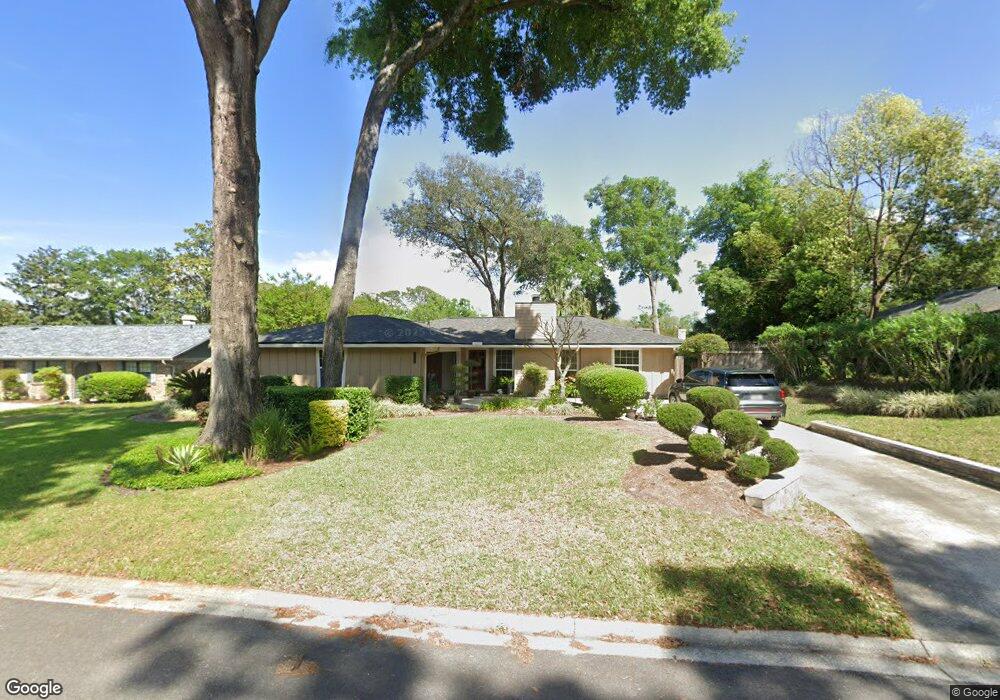 5333 Secluded Oaks Ln, Jacksonville, FL 32210 - photo 1