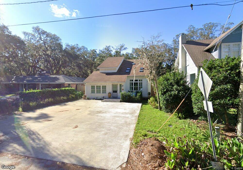 235 Peachtree St, Saint Simons Island, GA 31522 - photo 1