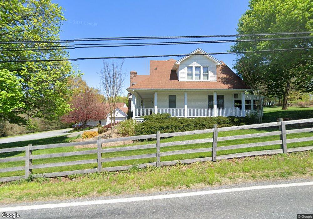 11421 Mountain View Rd, Damascus, MD 20872 - photo 1