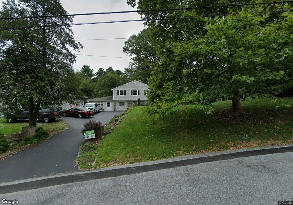 22 Pine Tree Dr, Media, PA 19063 - photo 1