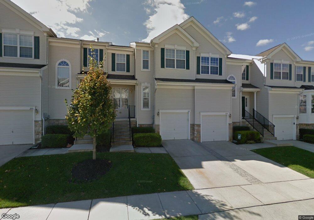 207 Hawthorne Way unit 207, Riverside, NJ 08075 - photo 1