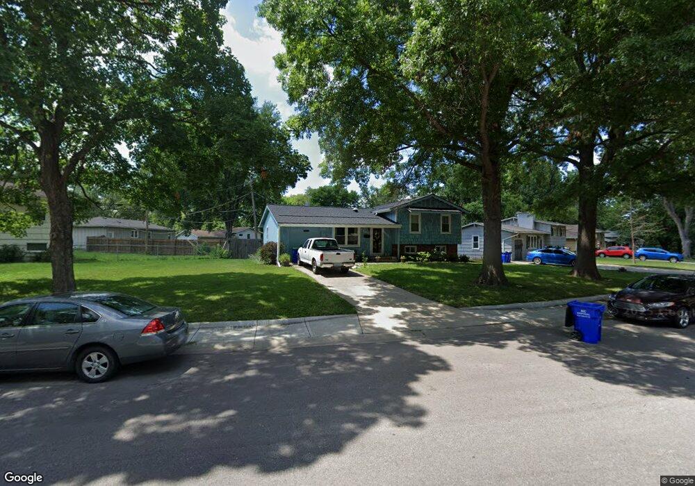 7202 Goddard St, Shawnee, KS 66203 - photo 1