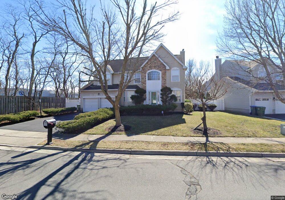 112 Tived Ln E, Edison, NJ 08837 - photo 1