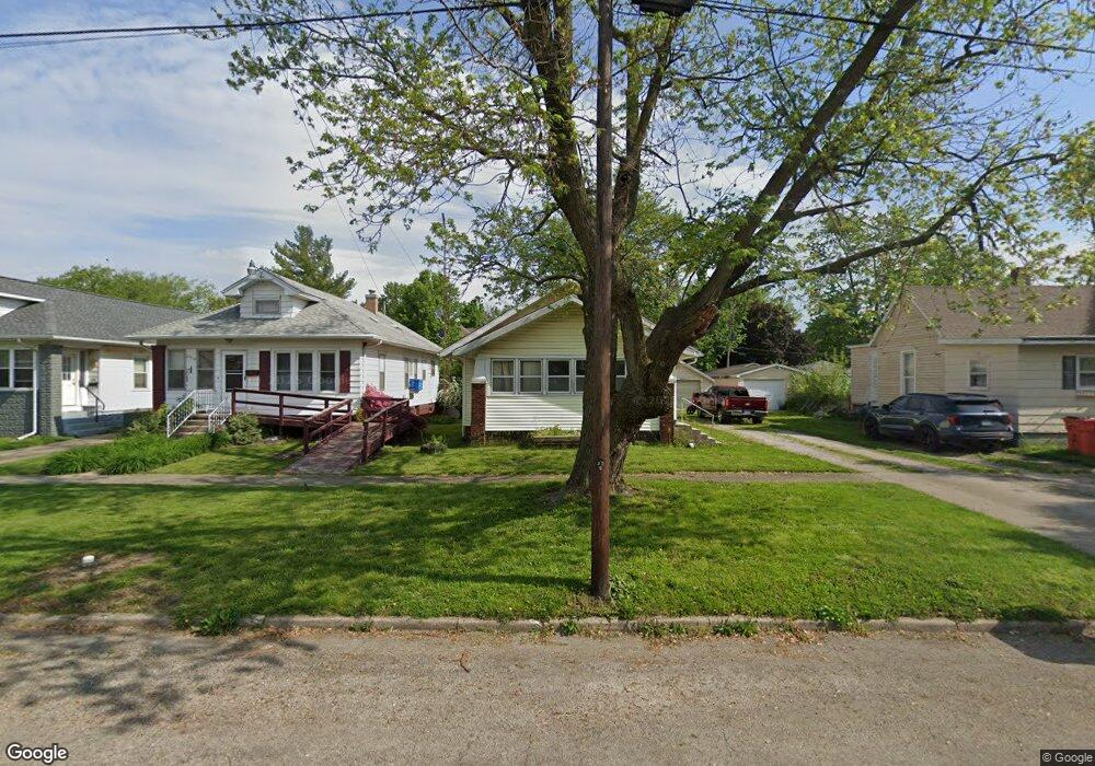 2408 Pine Ave, Mattoon, IL 61938 - photo 1