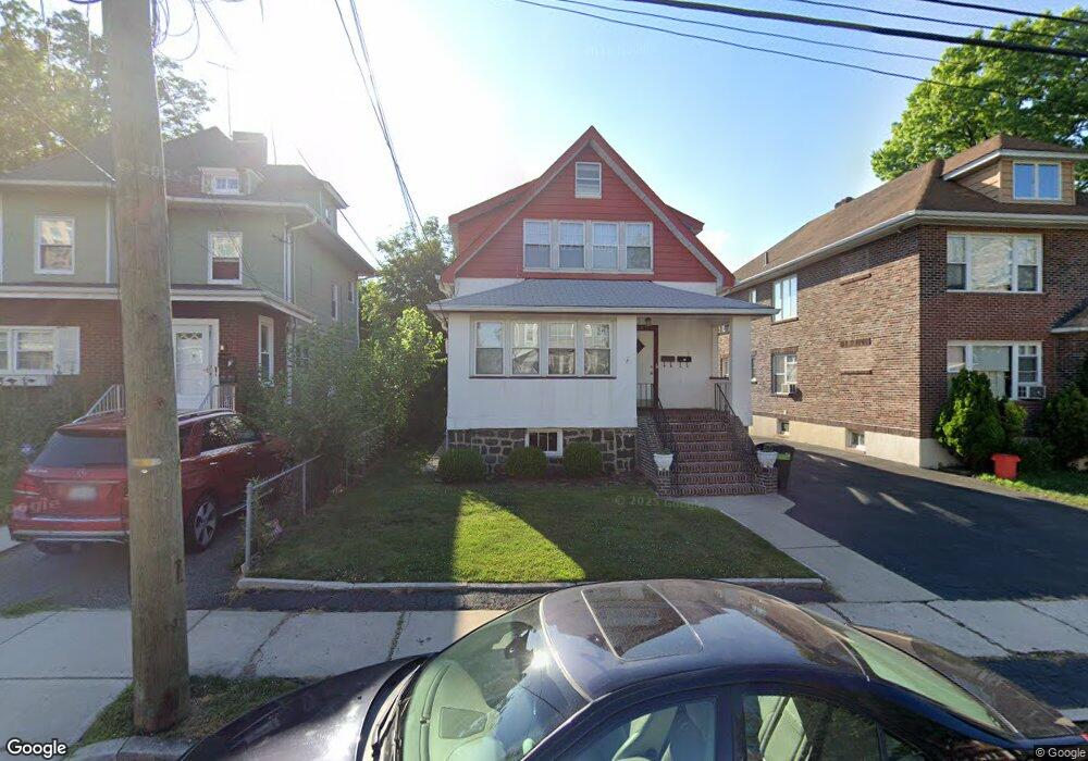 703 Hillside Ave unit 2nd Fl., Cliffside Park, NJ 07010 - photo 1