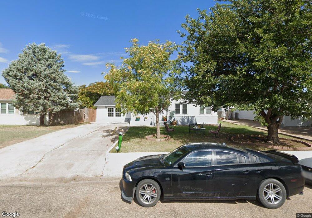 1103 Shamrock Dr, Dumas, TX 79029 - photo 1