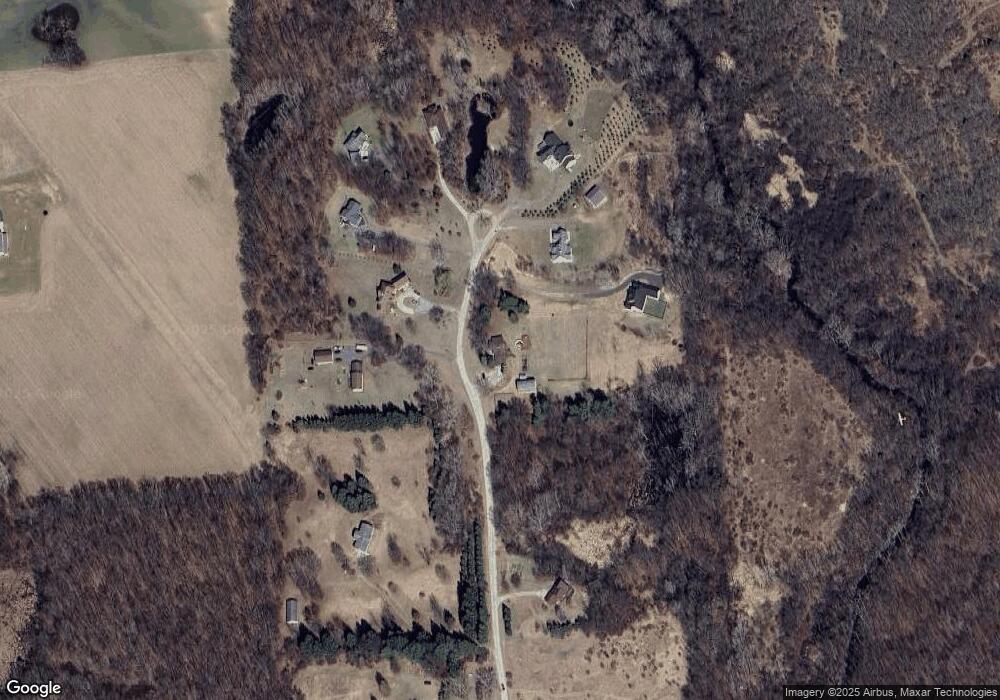 1850 Hickory Hollow Ln, Dexter, MI 48130 - photo 1