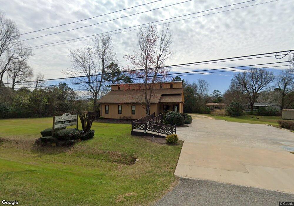 708 Dunbar Rd, Warner Robins, GA 31093 - photo 1