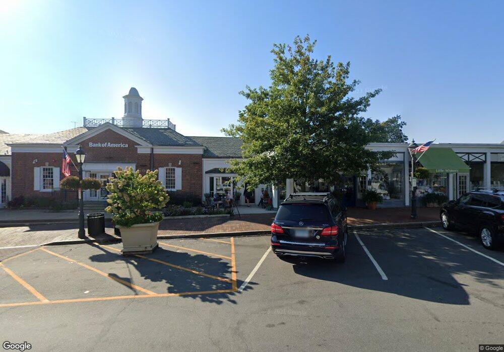 98 Elm St, New Canaan, CT 06840 - photo 1