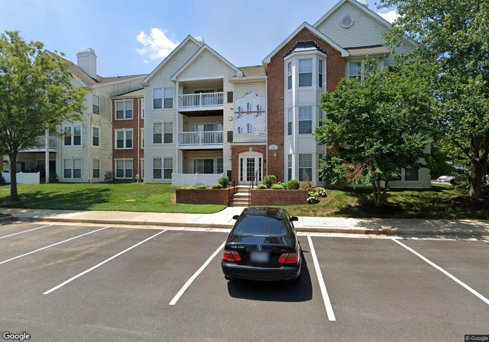 5930 Millrace Ct unit 303F, Columbia, MD 21045 - photo 1