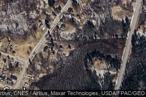 7 Railroad St, West Enfield, ME 04493
