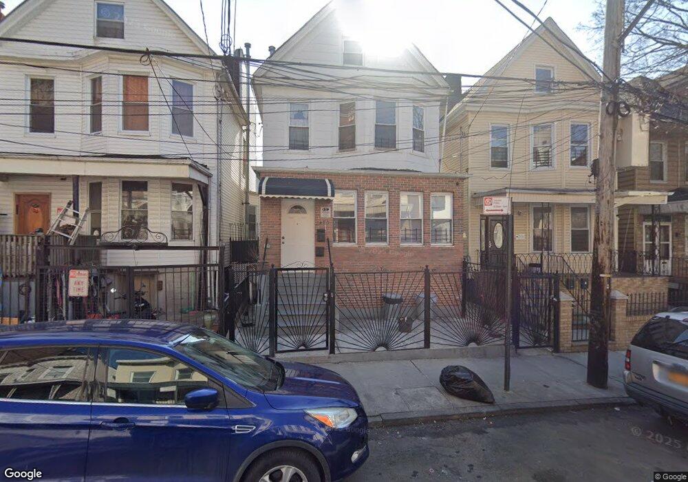 2480 Elm Place, Bronx, NY 10458 - photo 1