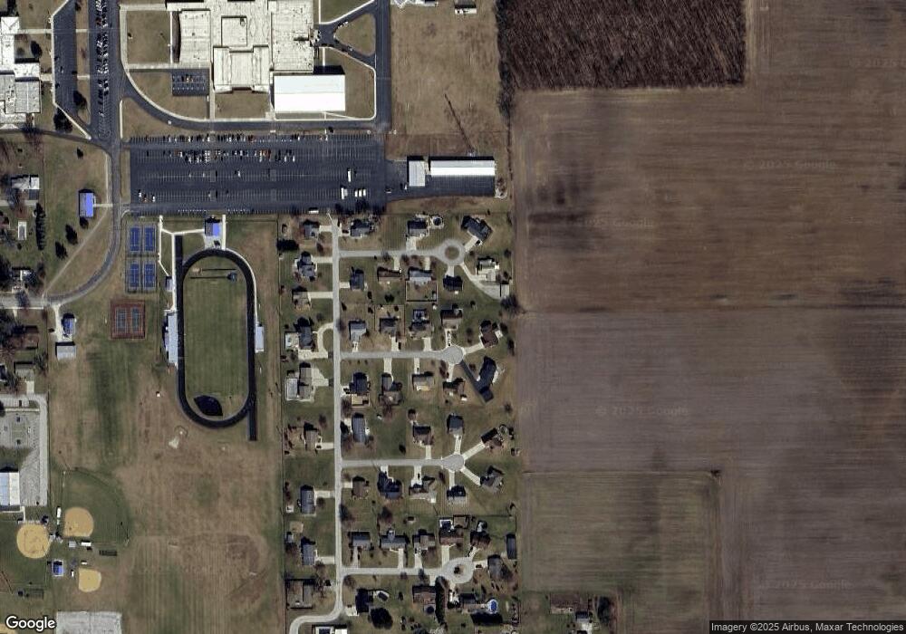 709 Tulip Ct, Bourbon, IN 46504 - photo 1