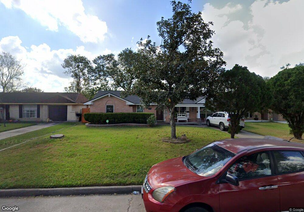 7135 Lumber Jack Dr, Houston, TX 77040 - photo 1