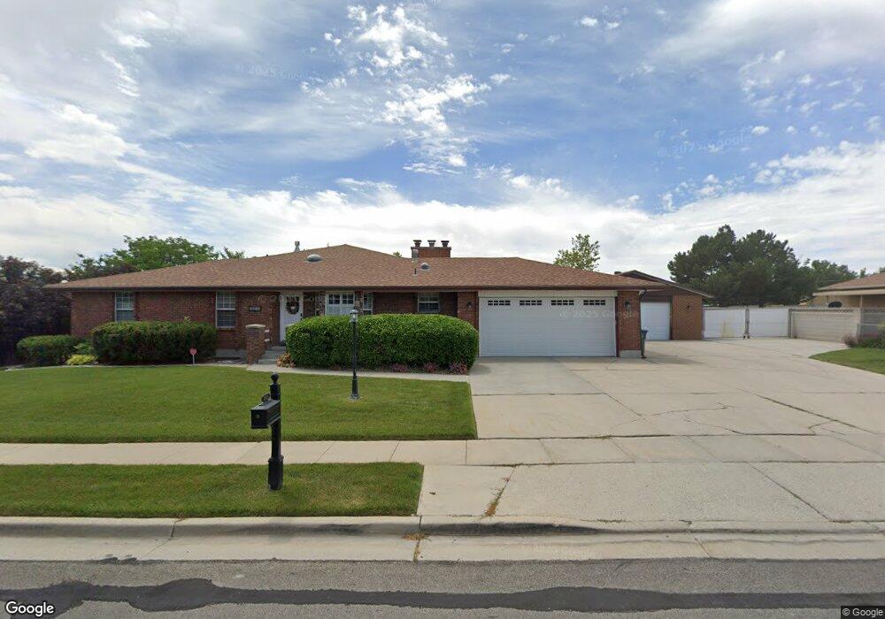 2013 W Lawrence Cir, South Jordan, UT 84095 - photo 1