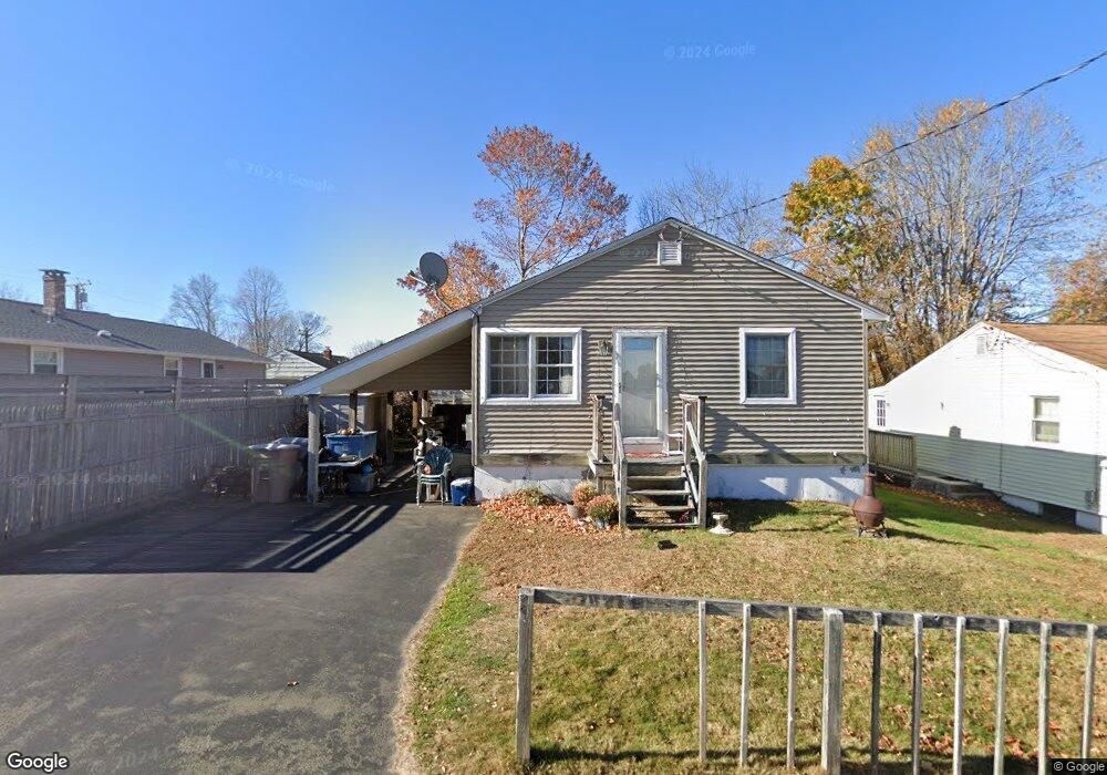 13 Central Ave, Niantic, CT 06357 - photo 1