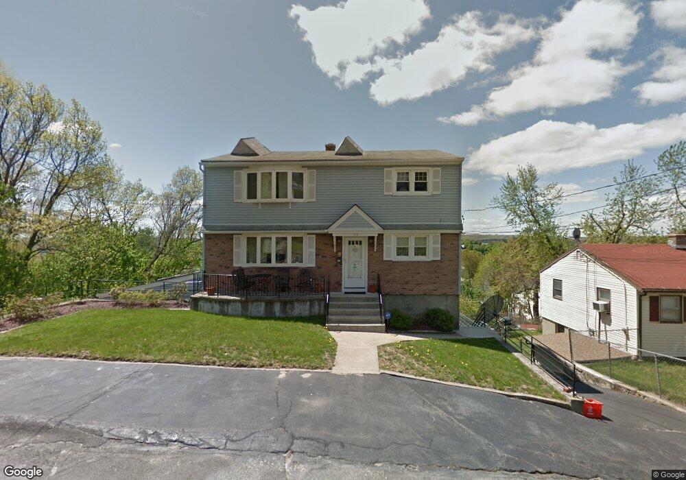 156 Beech St, Waterbury, CT 06704 - photo 1