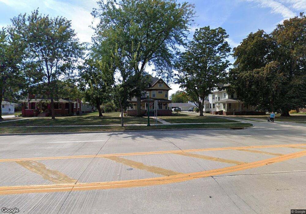 611 W Main St, Woodville, OH 43469 - photo 1