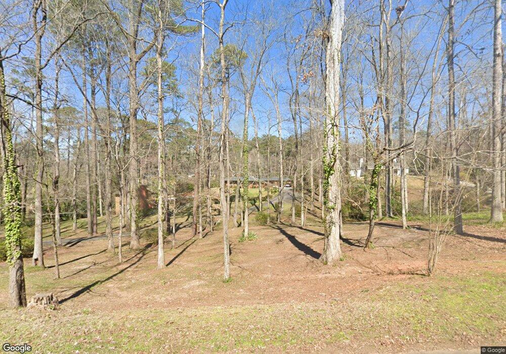 1170 Oakcliff Rd, Macon, GA 31211 - photo 1