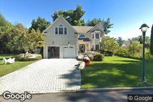 266 Leonard Young St, Oradell, NJ 07649