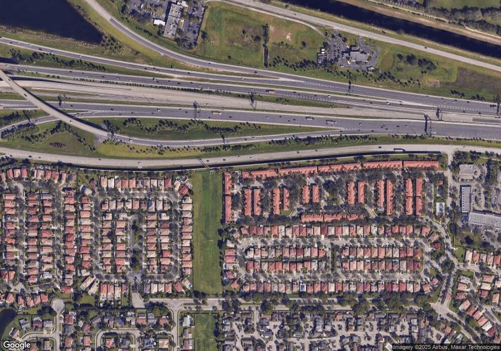 14147 N Forest Oak Cir, Davie, FL 33325 - photo 1