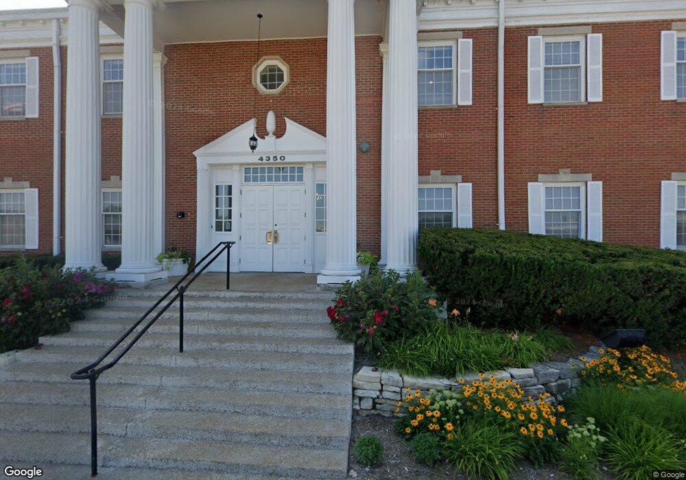 4350 Di Paolo Center unit 1B, Glenview, IL 60025 - photo 1