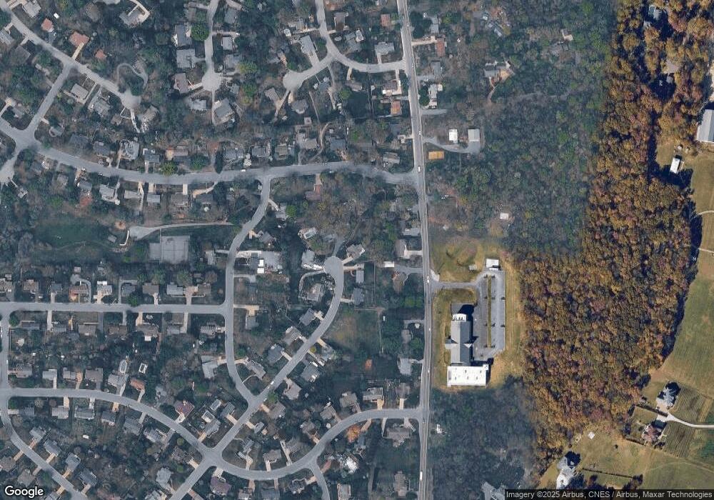 401 Sugar Maple Ln, Harrisonburg, VA 22801 - photo 1