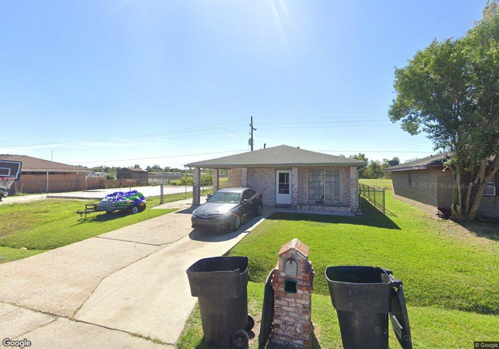 129 Crozier Dr, Houma, LA 70363 - photo 1