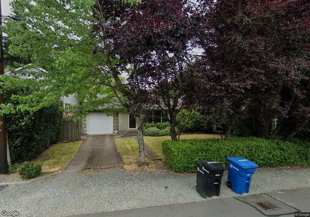 8840 SE 37th St, Mercer Island, WA 98040 - photo 1