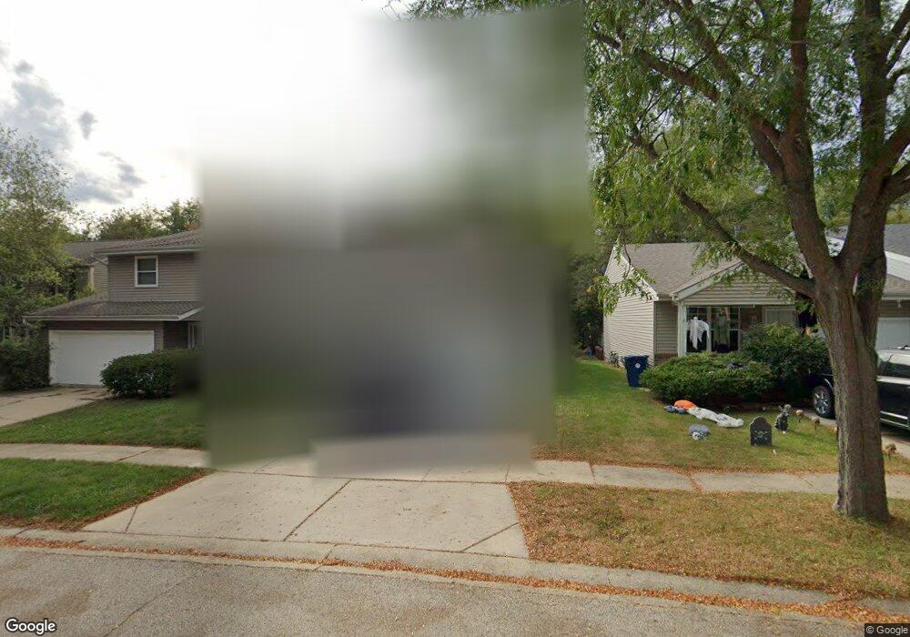 1250 Minniehaha Trail, Algonquin, IL 60102 - photo 1