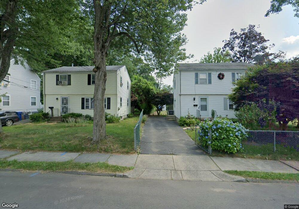 93 Marion St unit 2, Hartford, CT 06106 - photo 1