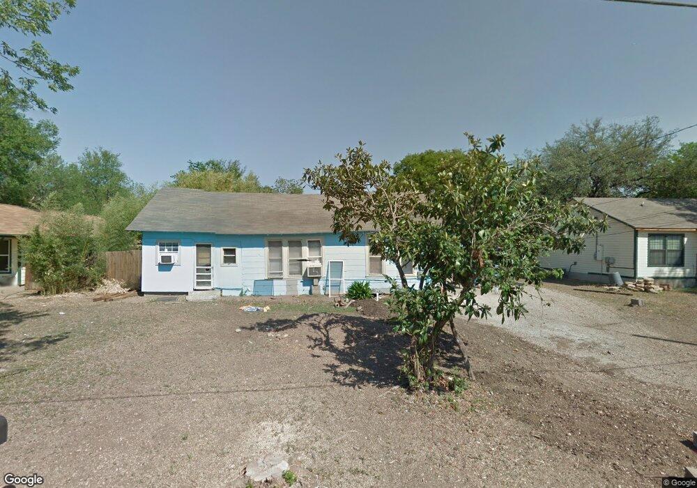 1236 W Martin Luther King Dr, San Marcos, TX 78666 - photo 1