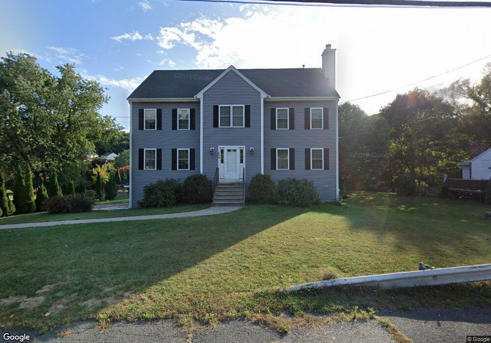 259 Cambridge Rd, Woburn, MA 01801 - photo 1