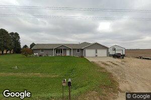 2953 340th St, Hull, IA 51239