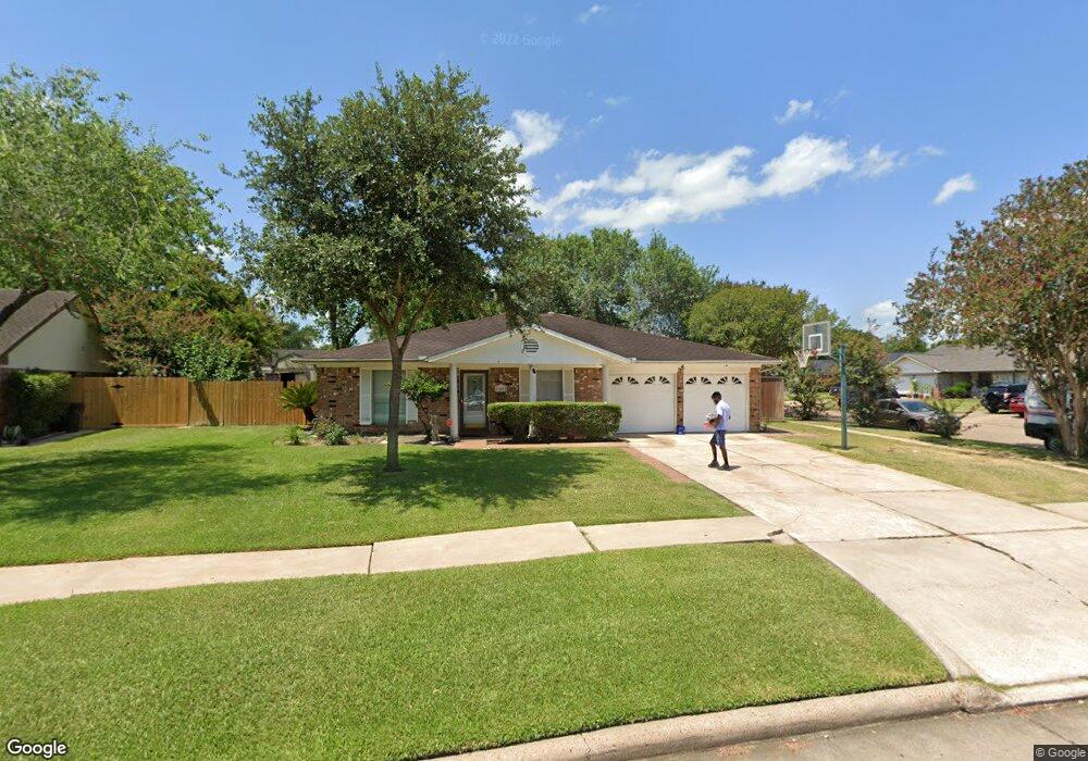 11402 Kirkhollow Dr, Houston, TX 77089 - photo 1
