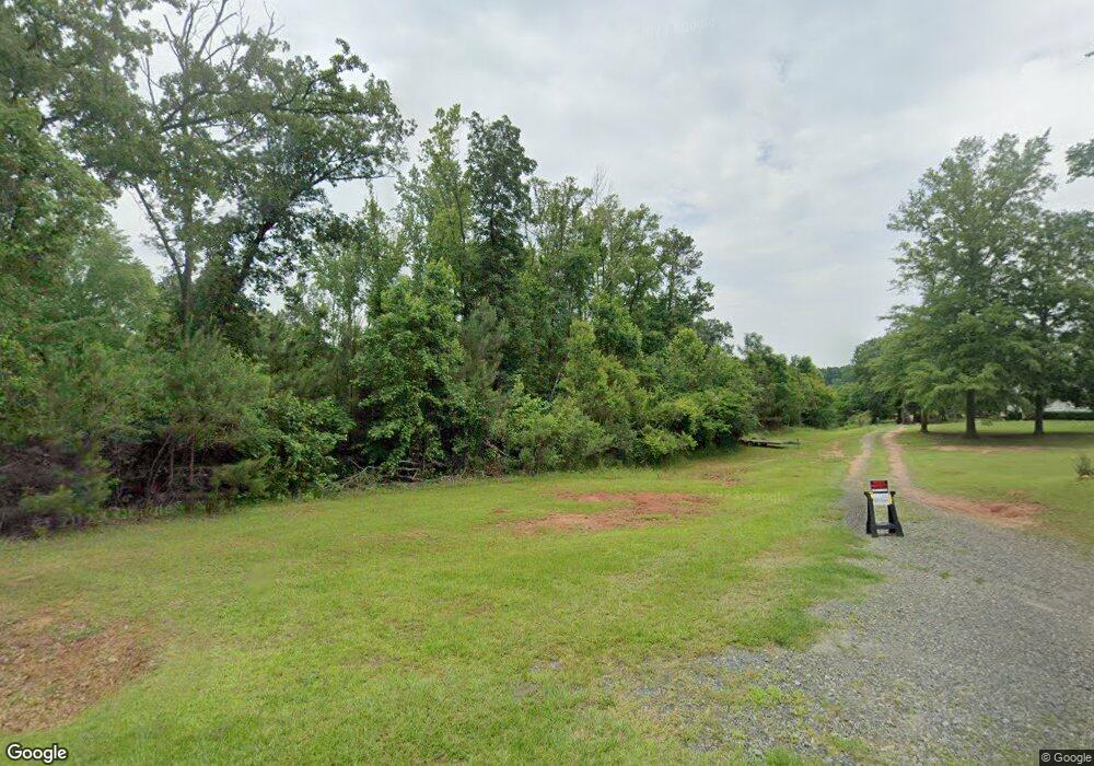 488 Tharpe Rd, Musella, GA 31066 - photo 1