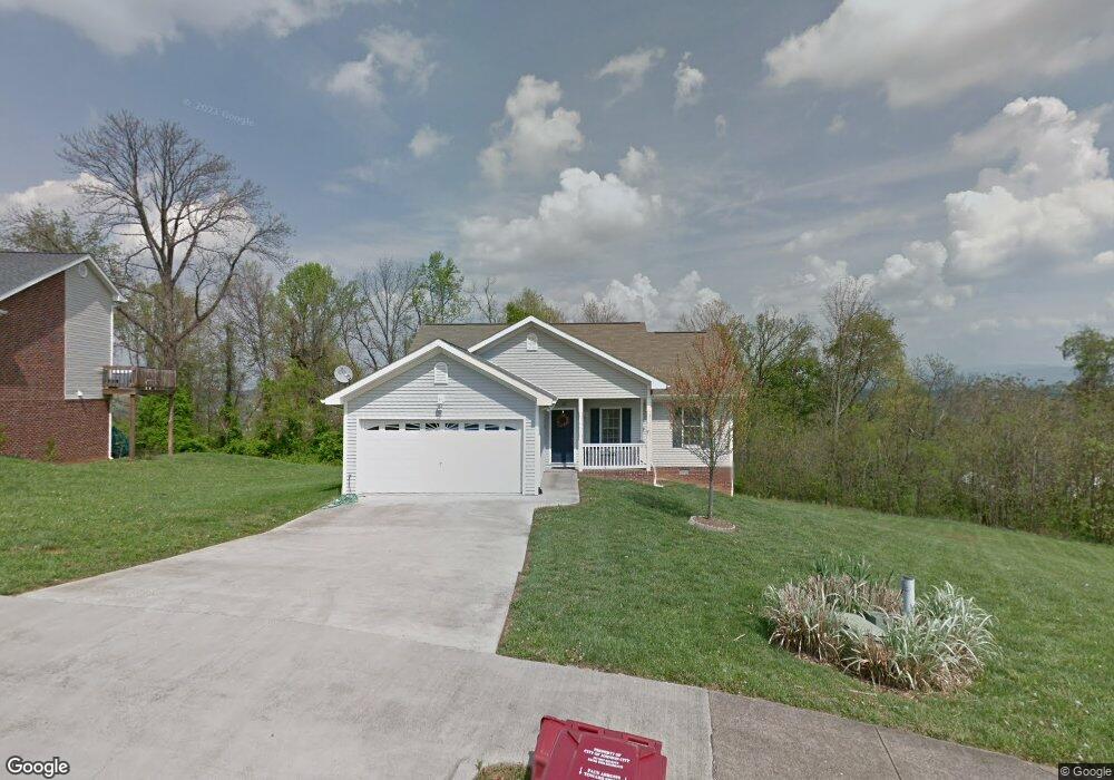 22 Taylor Ridge Ct, Johnson City, TN 37601 - photo 1