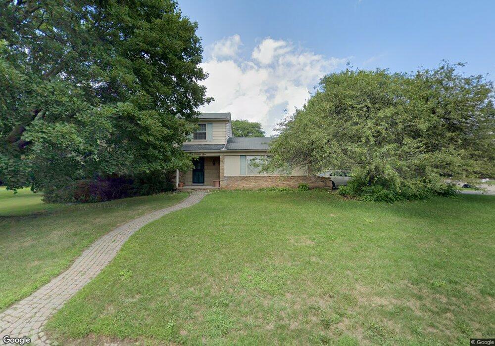 171 Douglas Dr, Bloomfield Hills, MI 48304 - photo 1