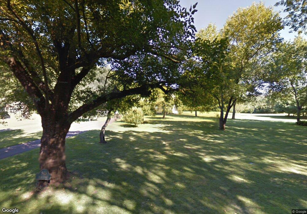 945 Tryon St, South Glastonbury, CT 06073 - photo 1